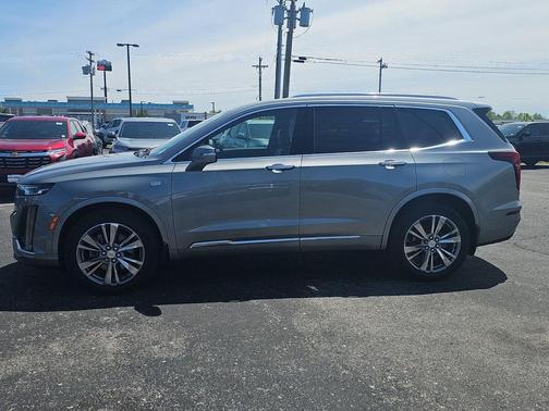 Argent Silver Metallic 2023 Cadillac XT6 Premium Luxury AWD