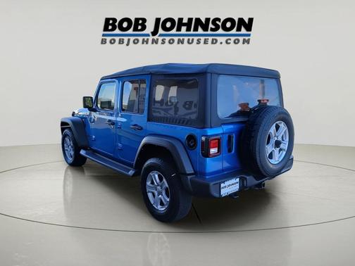 2022 Jeep Wrangler Unlimited Sport