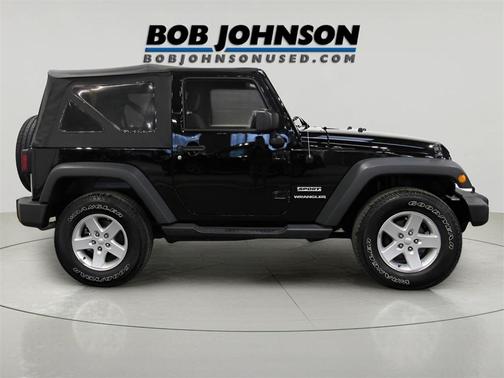 2017 Jeep Wrangler Sport