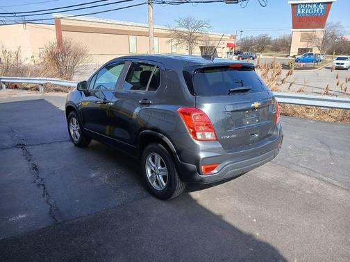 Nightfall Gray Metallic 2020 Chevrolet Trax LS