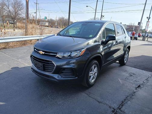 Nightfall Gray Metallic 2020 Chevrolet Trax LS