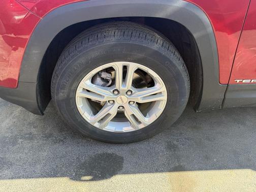 Volcanic Red Tintcoat 2023 GMC Terrain SLE