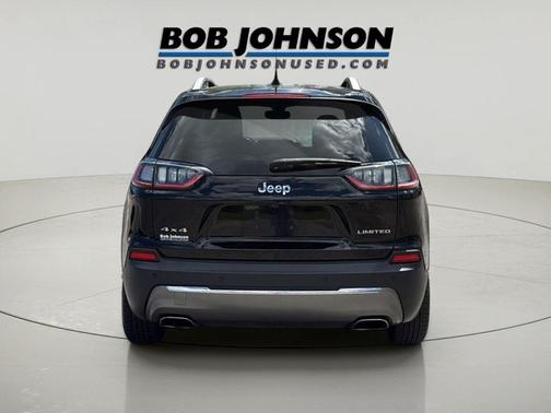 Diamond Black Crystal Pearlcoat 2019 Jeep Cherokee Limited