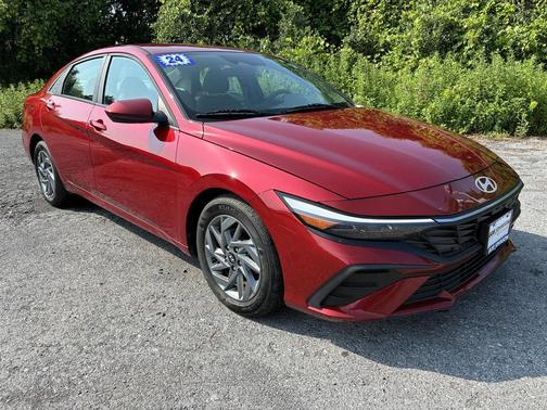 Ultimate Red 2024 Hyundai ELANTRA SEL