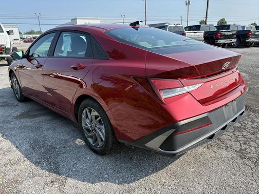 Ultimate Red 2024 Hyundai ELANTRA SEL