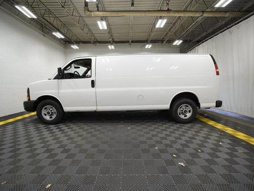 2016 GMC Savana 2500 Work Van