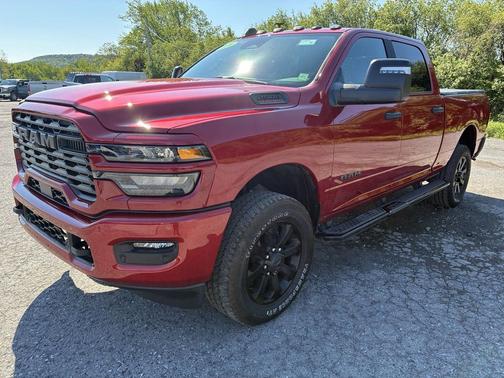 Molten Red Pearlcoat 2026 RAM 2500 Big Horn Crew Cab 4x4 6'4' Box