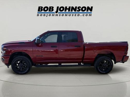 Molten Red Pearlcoat 2026 RAM 2500 Big Horn Crew Cab 4x4 6'4' Box