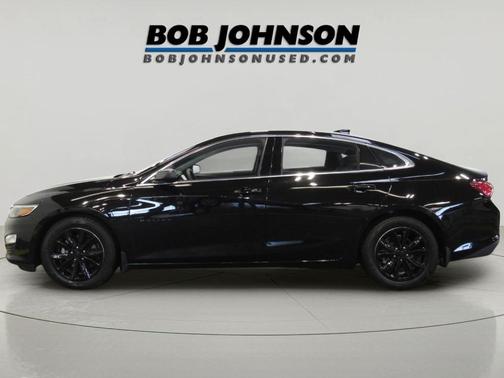 Mosaic Black Metallic 2021 Chevrolet Malibu FWD LT