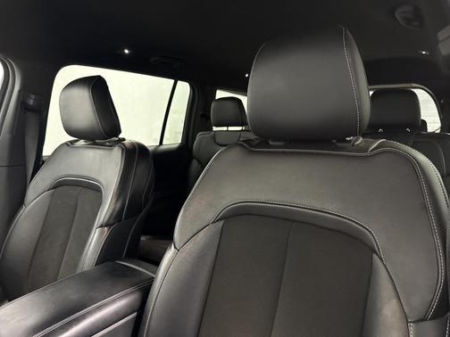 2022 Jeep Grand Cherokee L Altitude