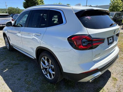WH 2024 BMW X3 xDrive30i