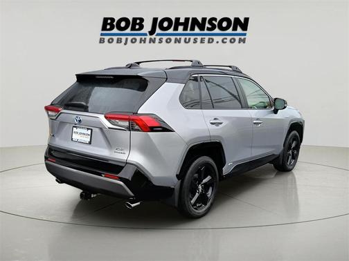 2020 Toyota RAV4 Hybrid SE