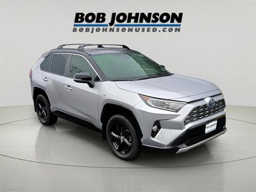 2020 Toyota RAV4 Hybrid SE