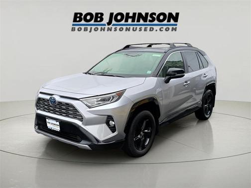 2020 Toyota RAV4 Hybrid SE
