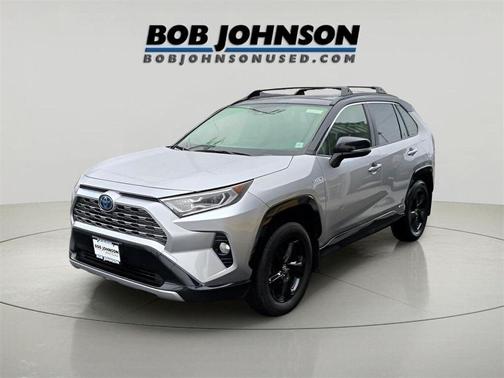 2020 Toyota RAV4 Hybrid SE