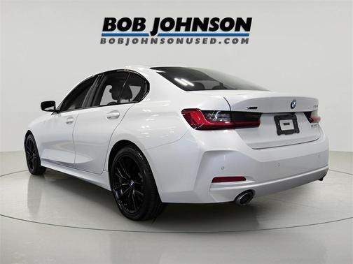2024 BMW 330 i xDrive