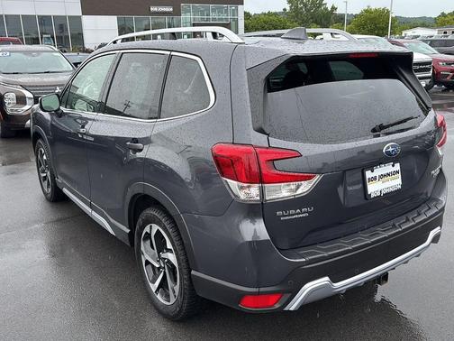 Magnetite Gray Metallic 2023 Subaru Forester Touring