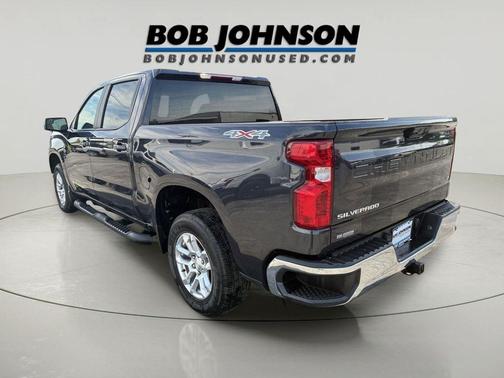 Dark Ash Metallic 2022 Chevrolet Silverado 1500 LT