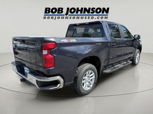 Dark Ash Metallic 2022 Chevrolet Silverado 1500 LT