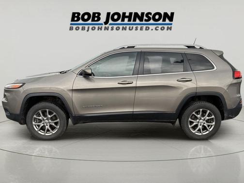 Light Brownstone Pearlcoat 2018 Jeep Cherokee Latitude Plus