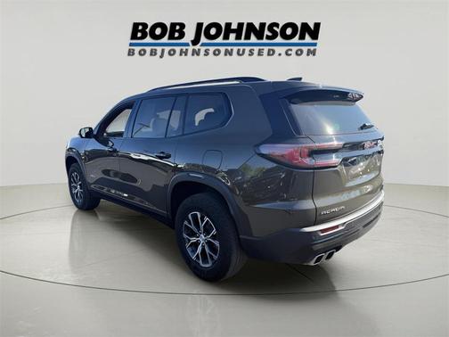 2024 GMC Acadia AWD AT4