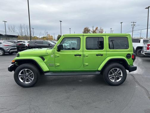 2020 Jeep Wrangler Unlimited Sahara