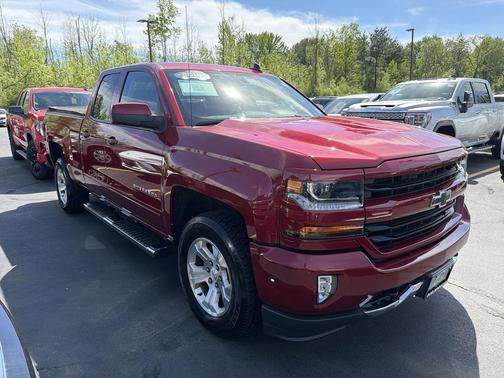 Cajun Red Tintcoat 2018 Chevrolet Silverado 1500 2LT