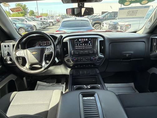 Cajun Red Tintcoat 2018 Chevrolet Silverado 1500 2LT