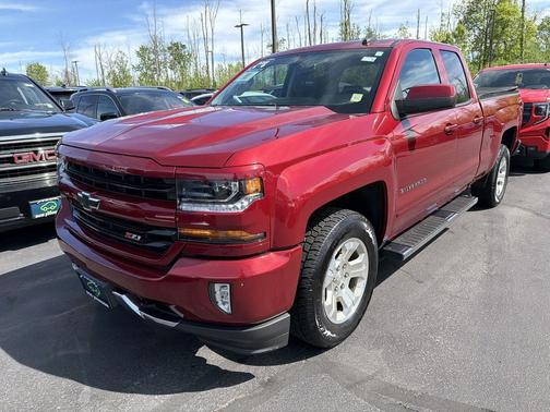 Cajun Red Tintcoat 2018 Chevrolet Silverado 1500 2LT