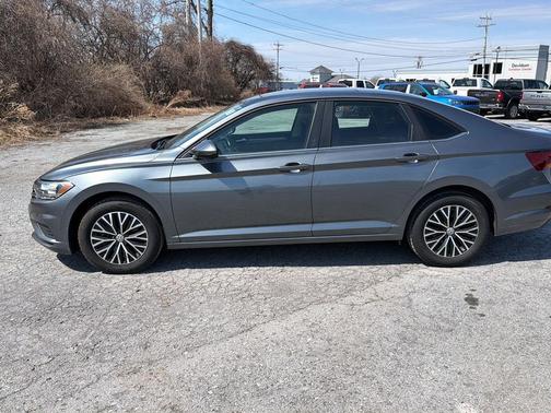 Platinum Gray Metallic 2019 Volkswagen Jetta 1.4T S