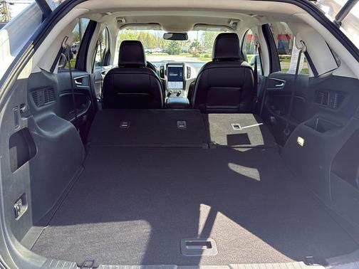 Star White Metallic Tri-Coat 2023 Ford Edge SEL