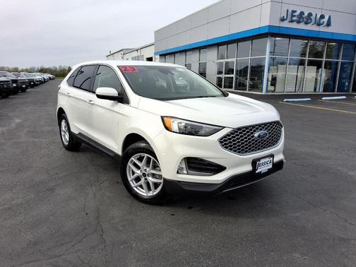 Star White Metallic Tri-Coat 2023 Ford Edge SEL