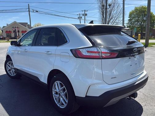 Star White Metallic Tri-Coat 2023 Ford Edge SEL