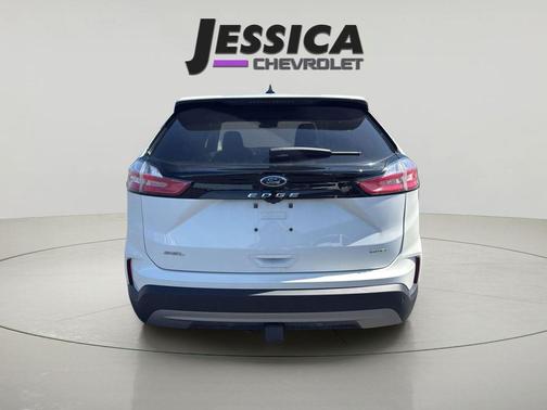 Star White Metallic Tri-Coat 2023 Ford Edge SEL