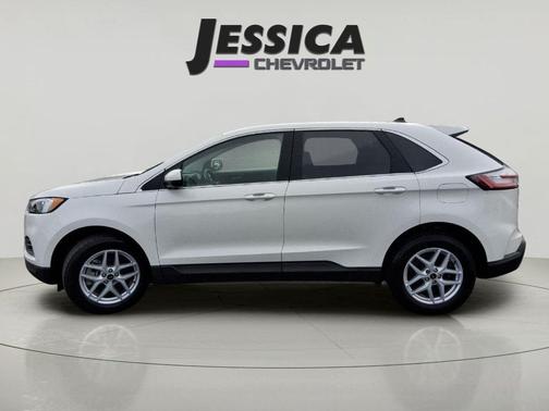 Star White Metallic Tri-Coat 2023 Ford Edge SEL
