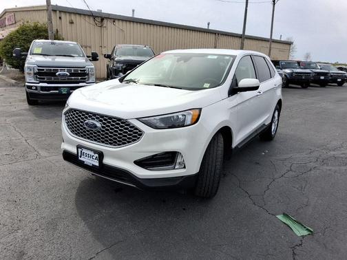 Star White Metallic Tri-Coat 2023 Ford Edge SEL