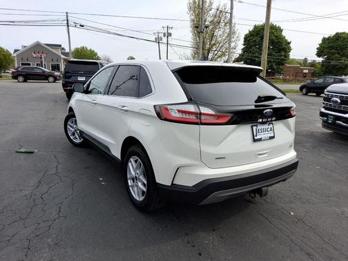 Star White Metallic Tri-Coat 2023 Ford Edge SEL