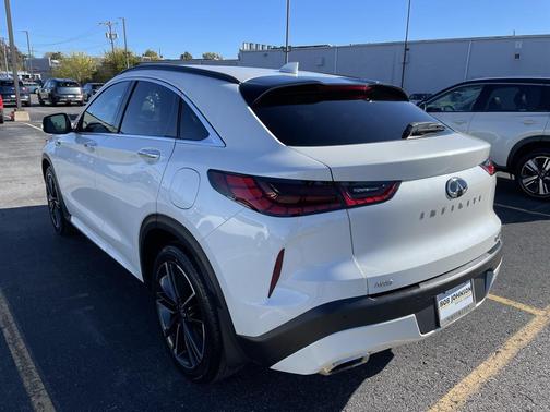 2022 INFINITI QX55 ESSENTIAL