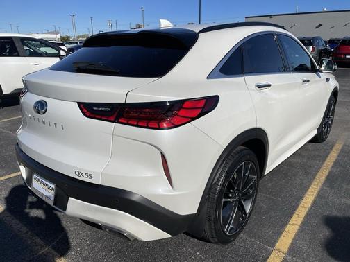 2022 INFINITI QX55 ESSENTIAL