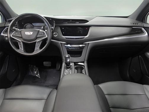 2021 Cadillac XT5 Sport