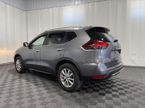Gun Metallic 2020 Nissan Rogue SV