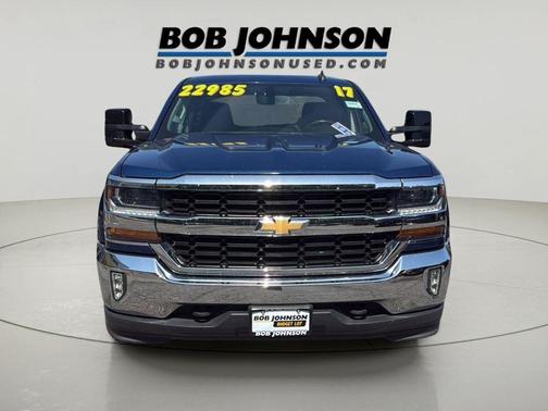 Deep Ocean Blue Metallic 2017 Chevrolet Silverado 1500 1LT