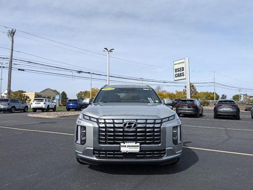 Typhoon Silver 2023 Hyundai PALISADE Calligraphy