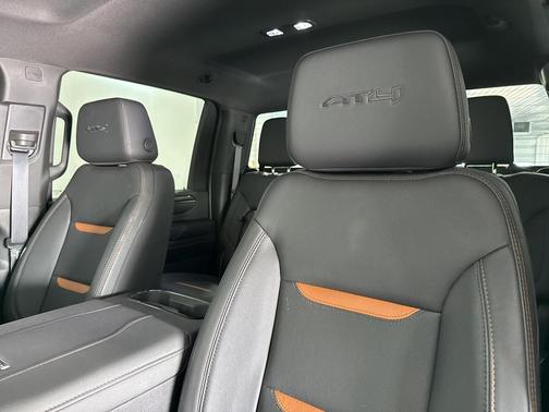 2024 GMC Sierra 2500 AT4