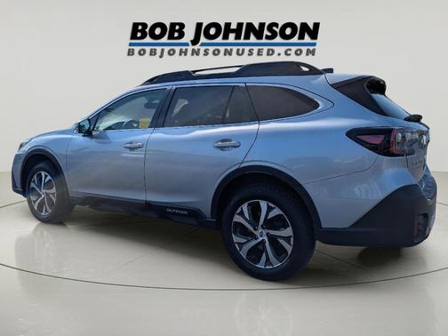 Ice Silver Metallic 2022 Subaru Outback Limited