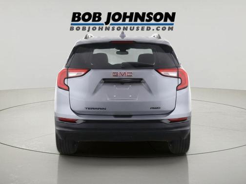 Sterling Metallic 2023 GMC Terrain SLE