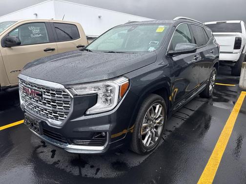2022 GMC Terrain Denali