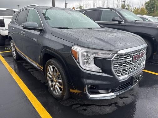 2022 GMC Terrain Denali