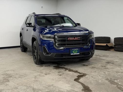 2023 GMC Acadia AWD AT4