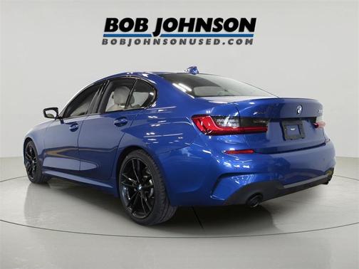 2022 BMW 330 xDrive